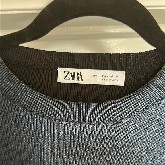 Zara Black & Blue Metallic Tops Lot of 2 - Picture 3 of 4